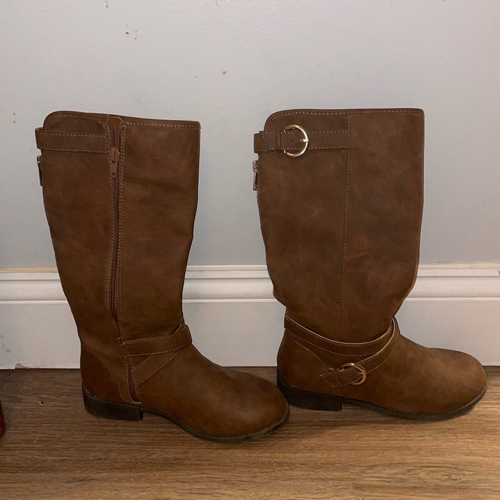Girls knee high boots size 3 kids.